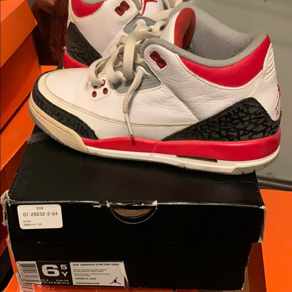 Jordan retro 3